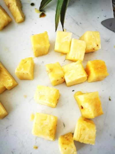 How to cut whole pineapple - bite size pieces