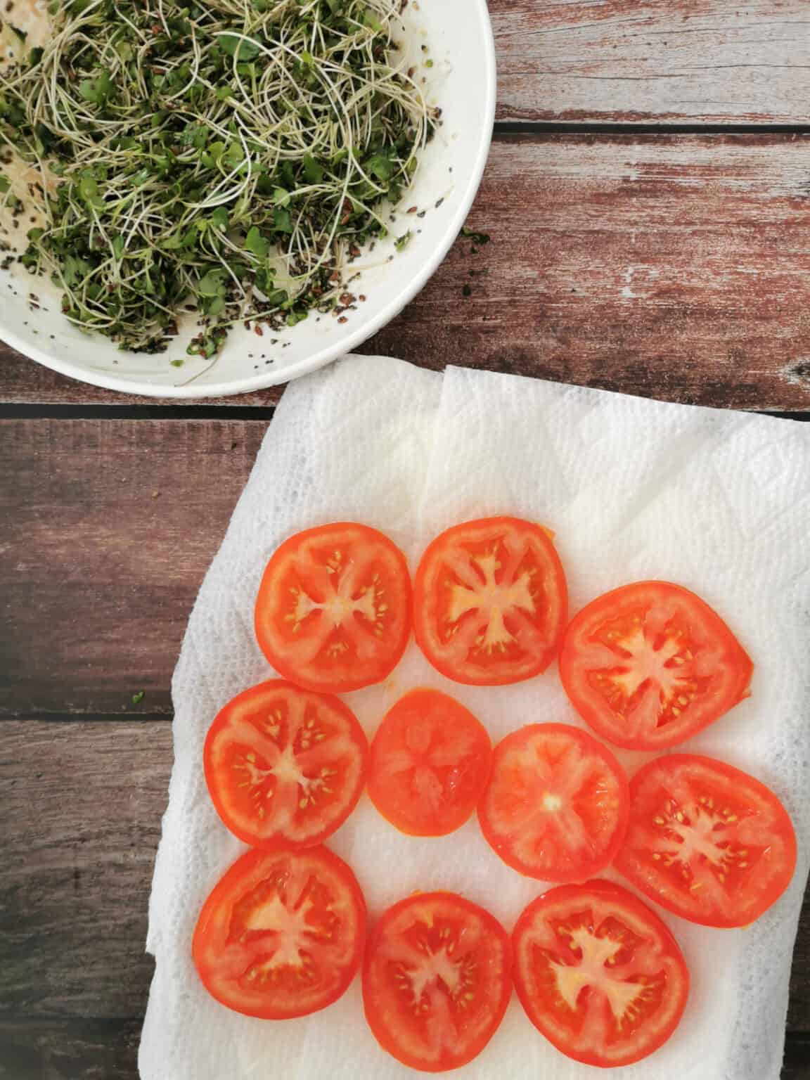 Photo inspiration: Visual Reference: Caprese Salad With Microgreens